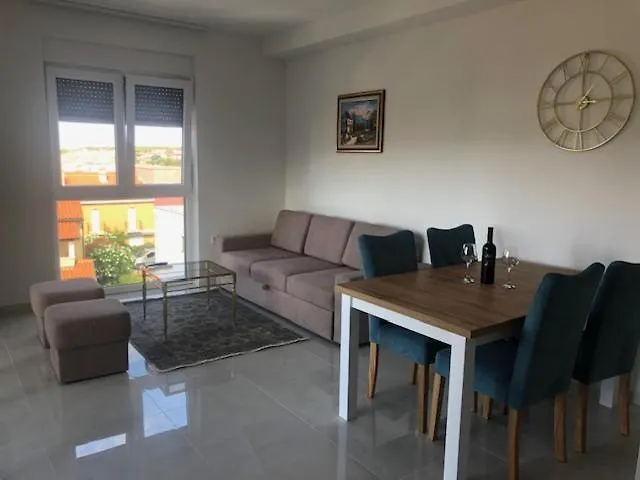 Urania Apartments Banjole