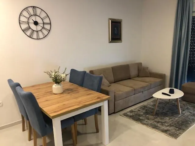 Urania Apartments Banjole 0*,
